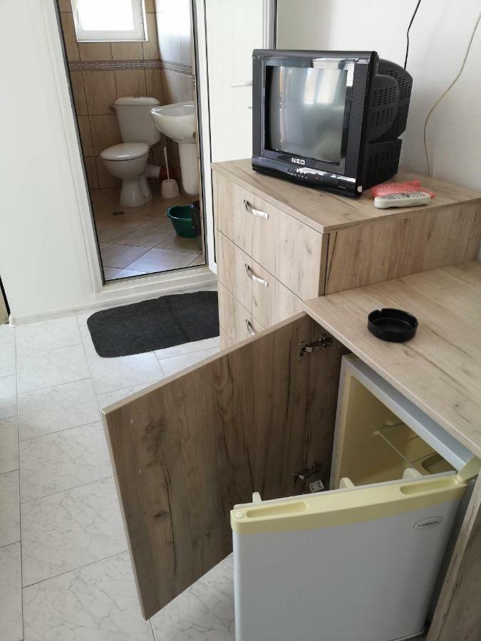 Guestrooms Stoyanovi Tsjernomorets Eksteriør bilde